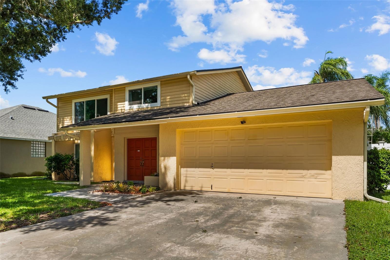 10904 AUTUMN OAK PL
