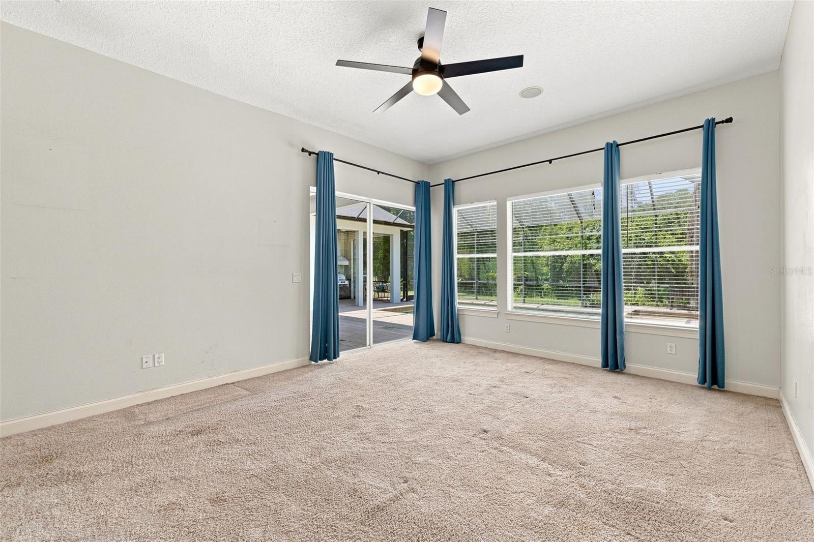 21201 SKY VISTA DR