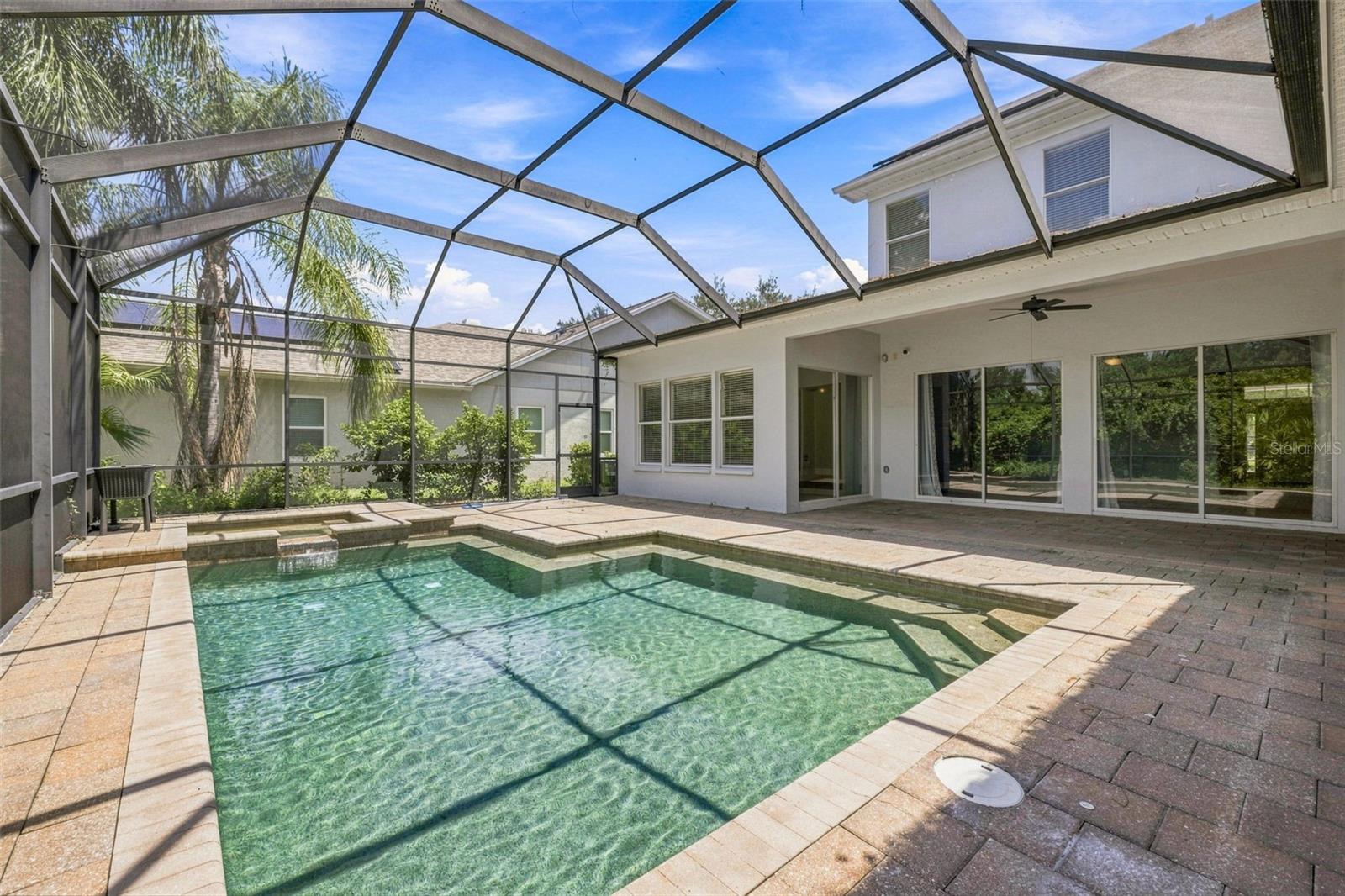 21201 SKY VISTA DR