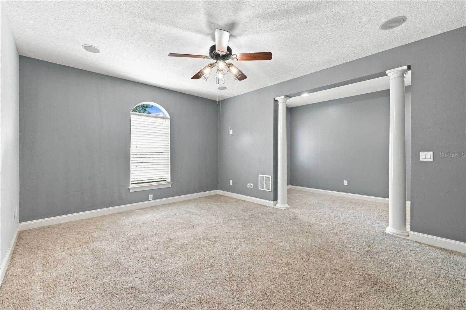 21201 SKY VISTA DR