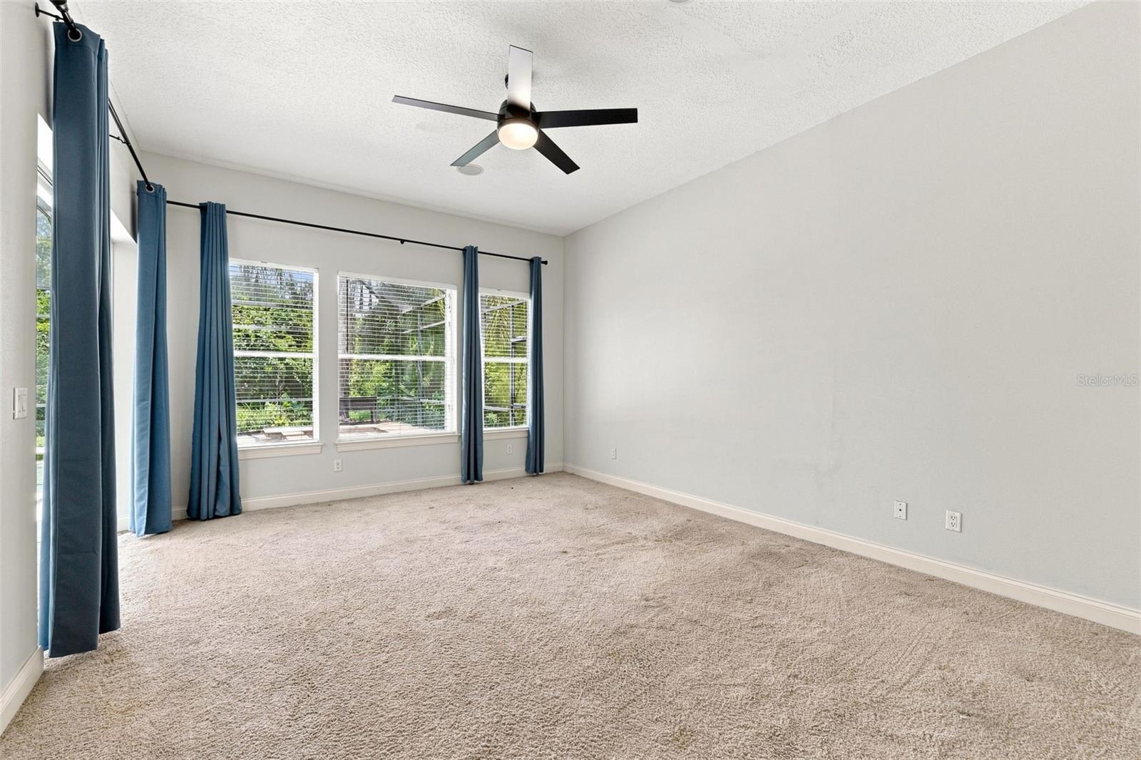 21201 SKY VISTA DR
