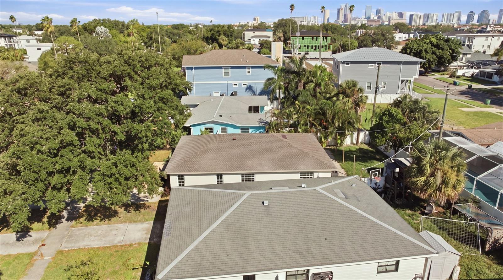 615 E DAVIS BLVD
