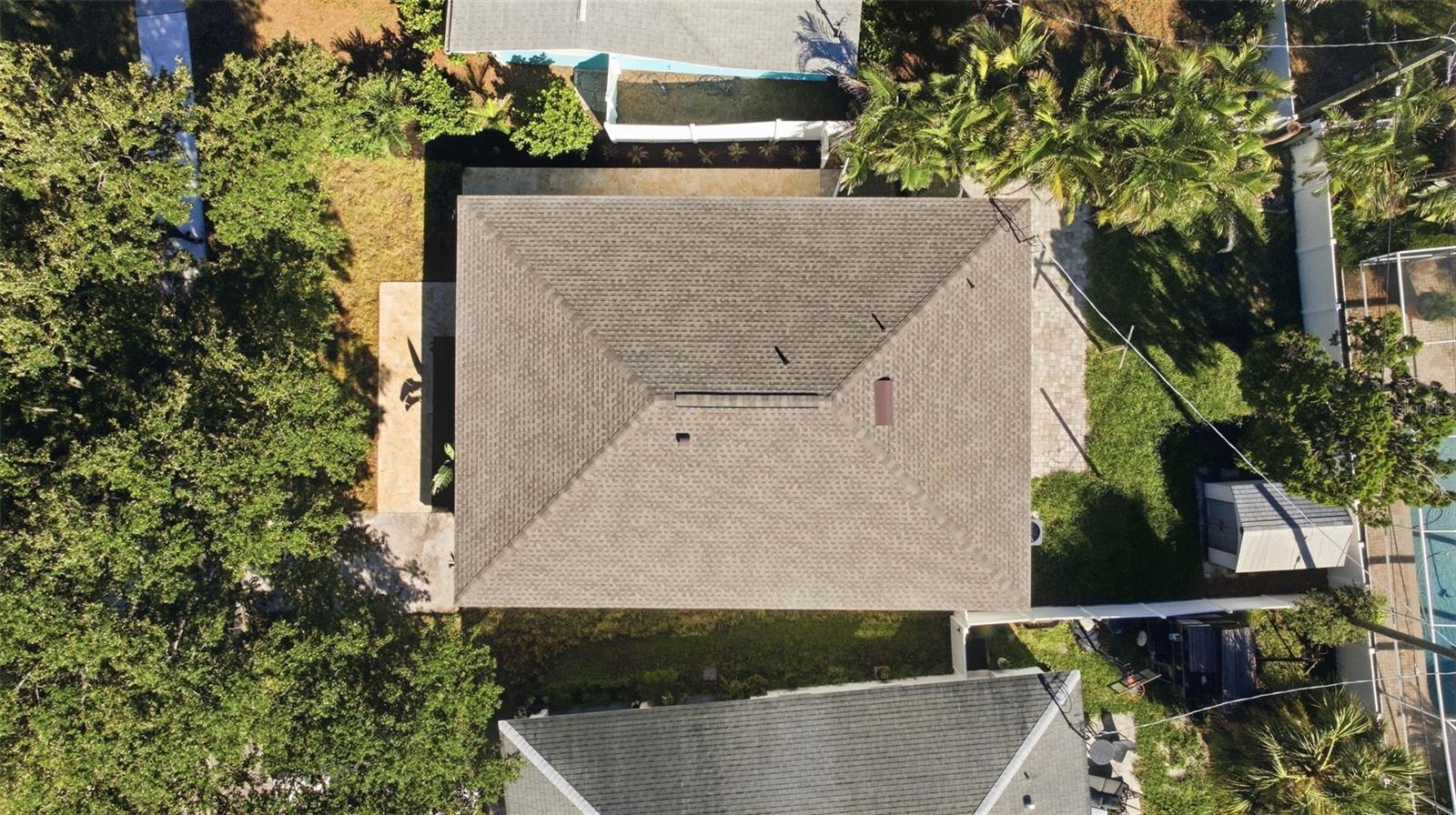 615 E DAVIS BLVD