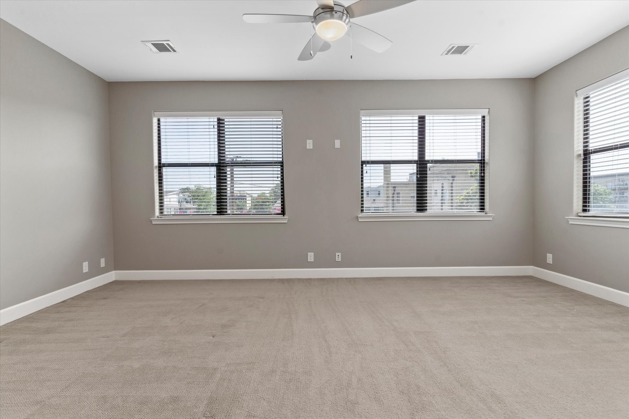 1717 Annex Avenue 605