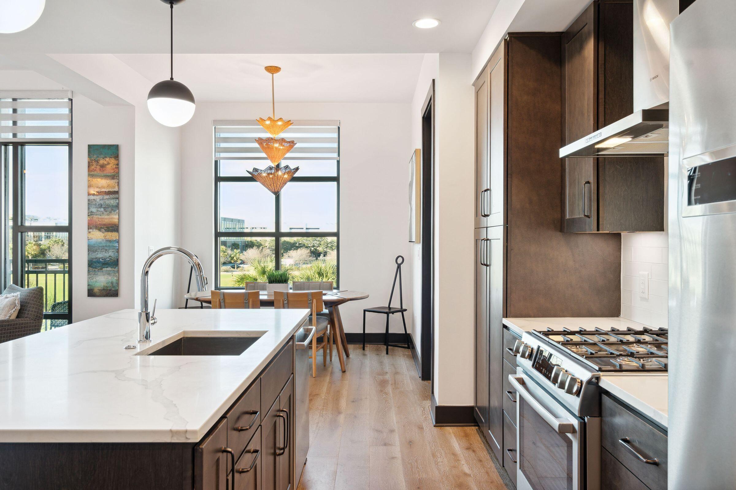 5 Gadsdenboro Street # 302