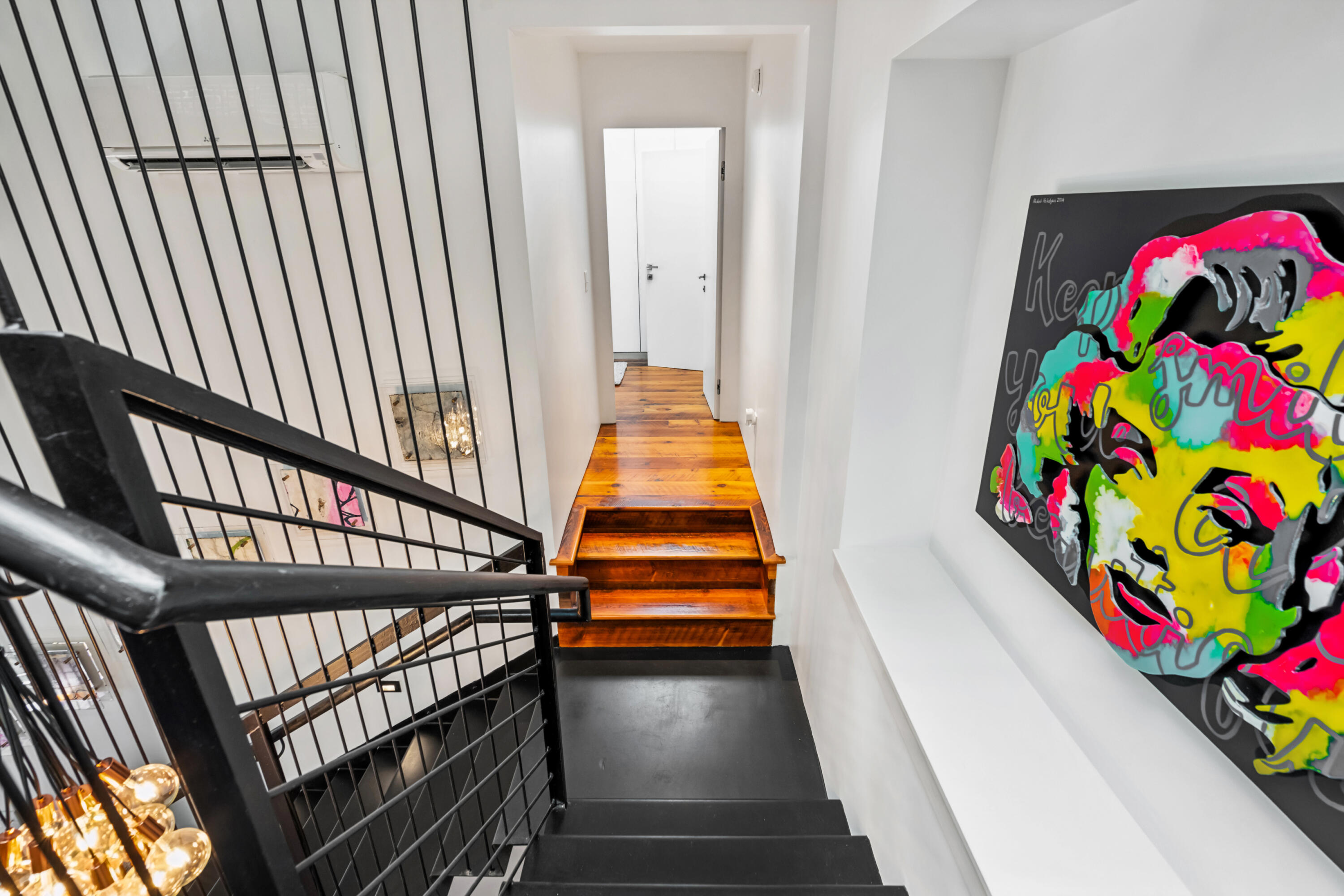 377 King Street # 209