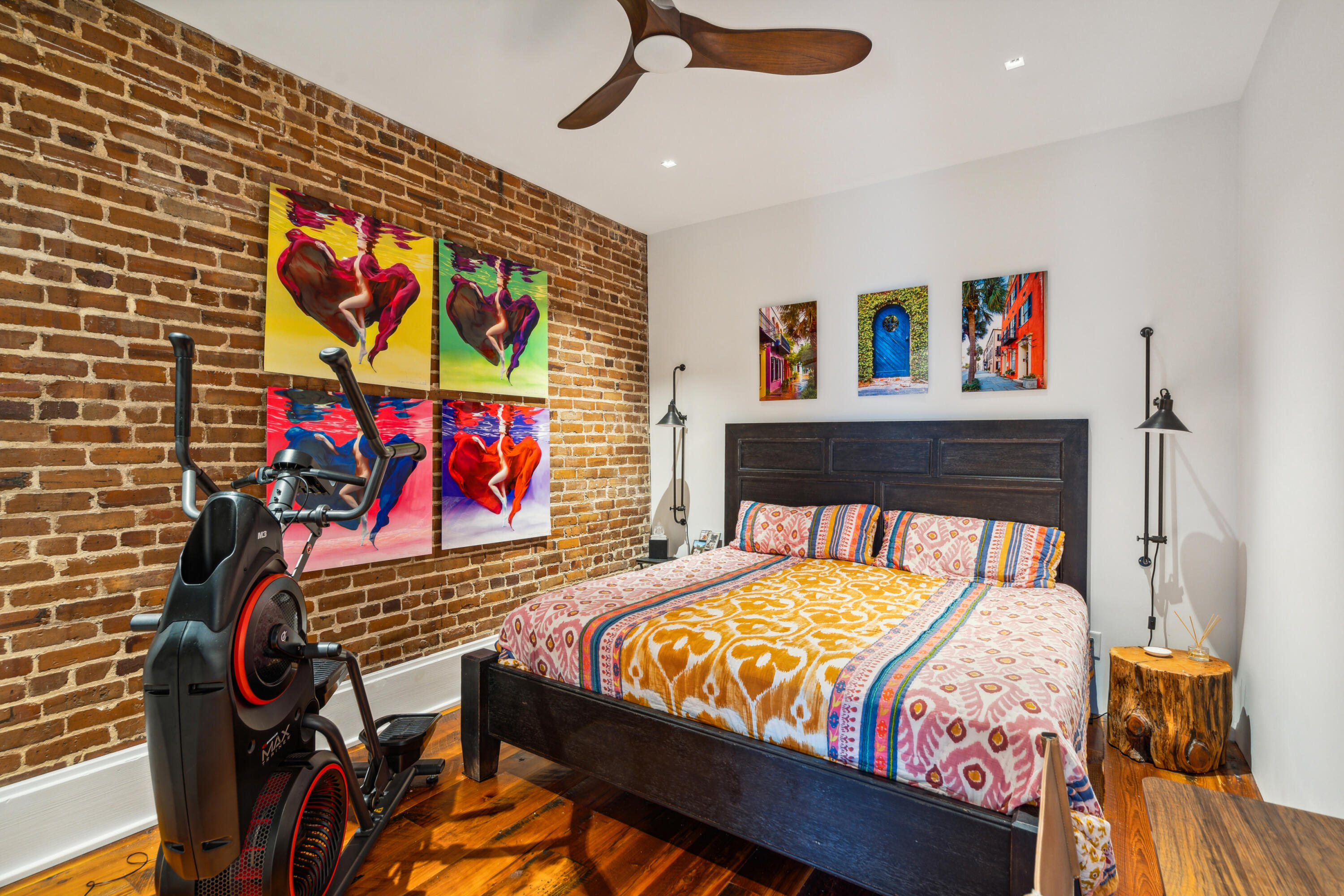 377 King Street # 209