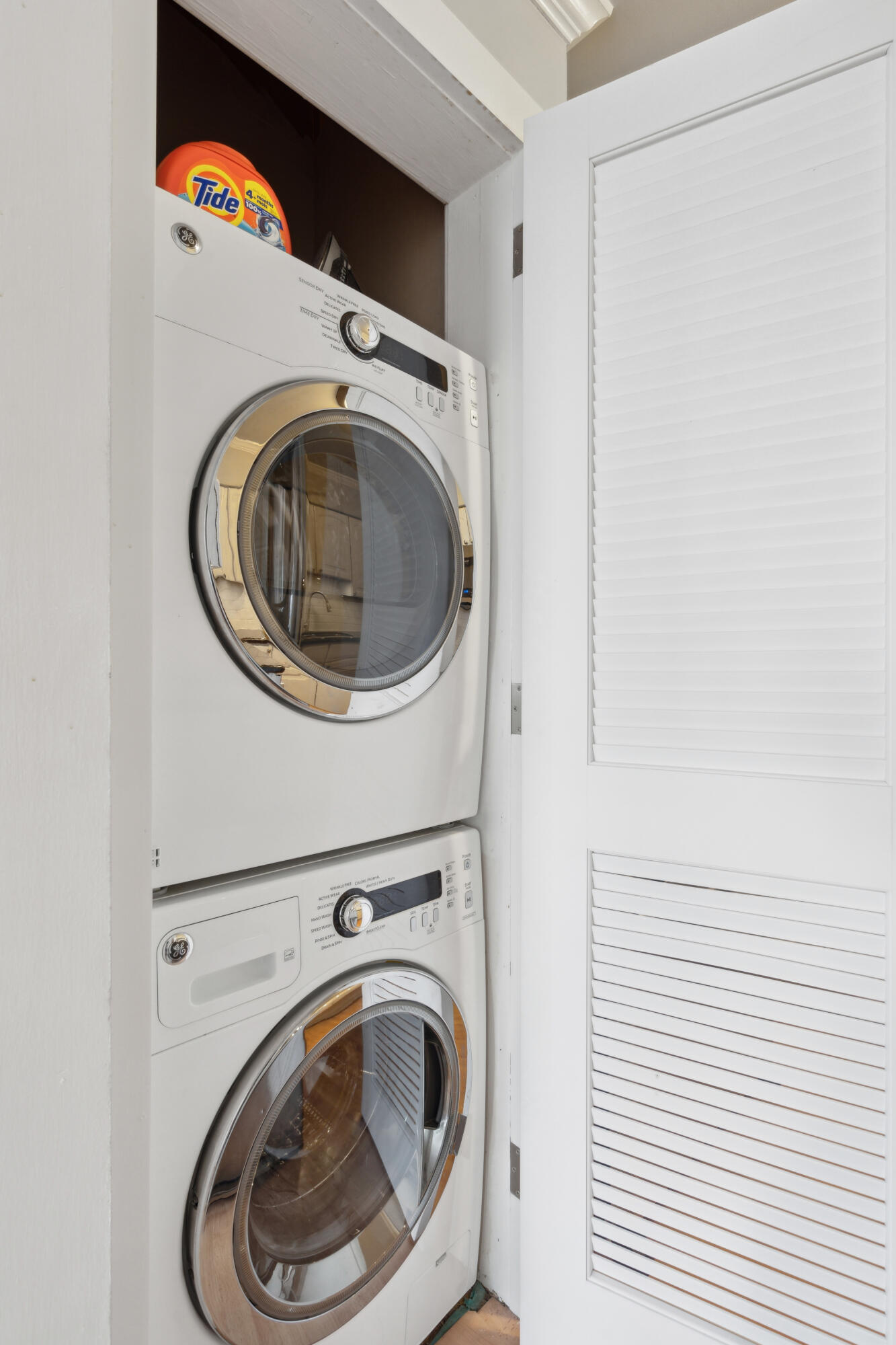 55 Ashley Avenue # 13