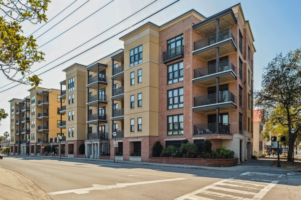 33 Calhoun Street # 218