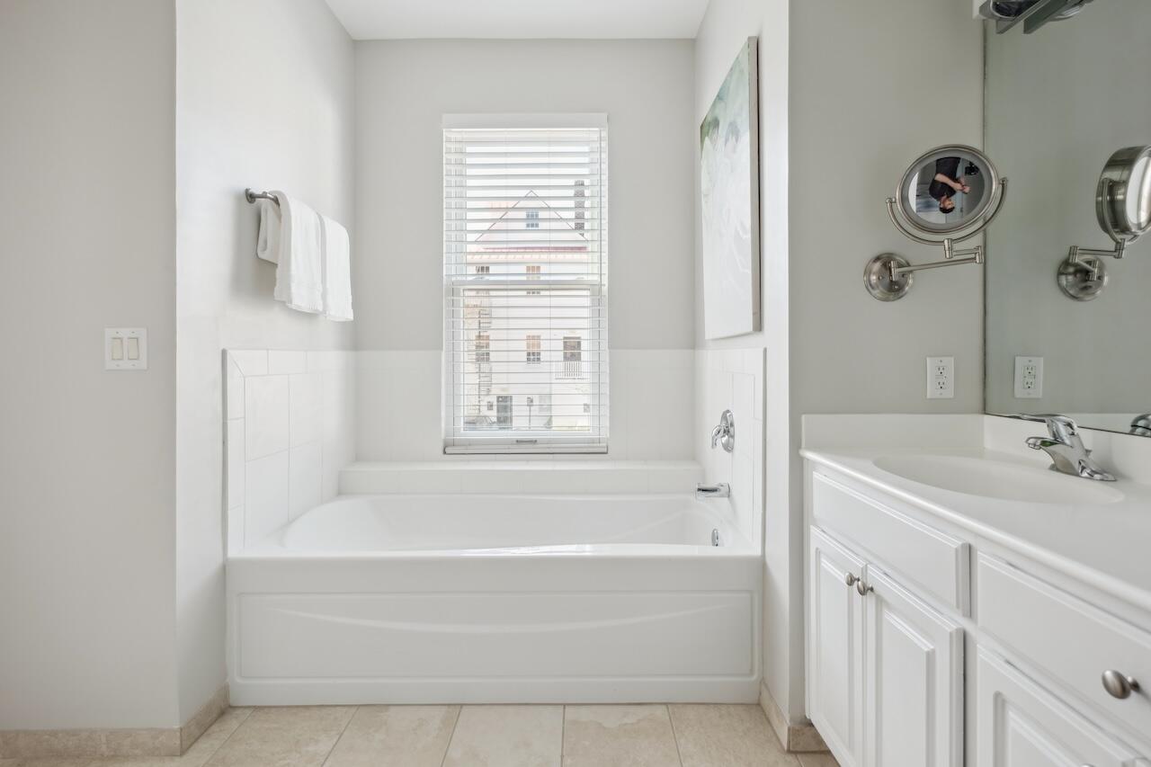 33 Calhoun Street # 218