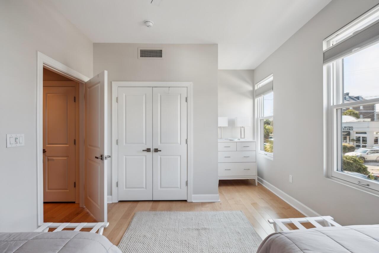 33 Calhoun Street # 218