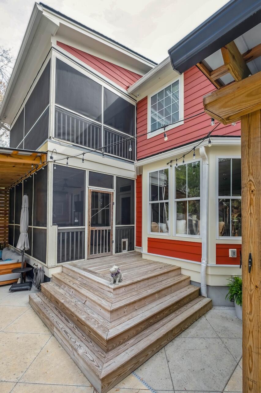 1149 Lands End Drive