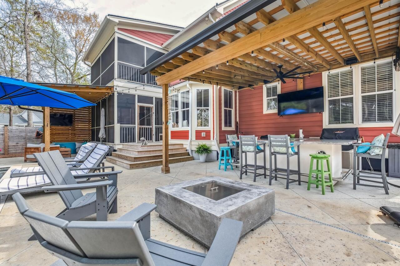 1149 Lands End Drive