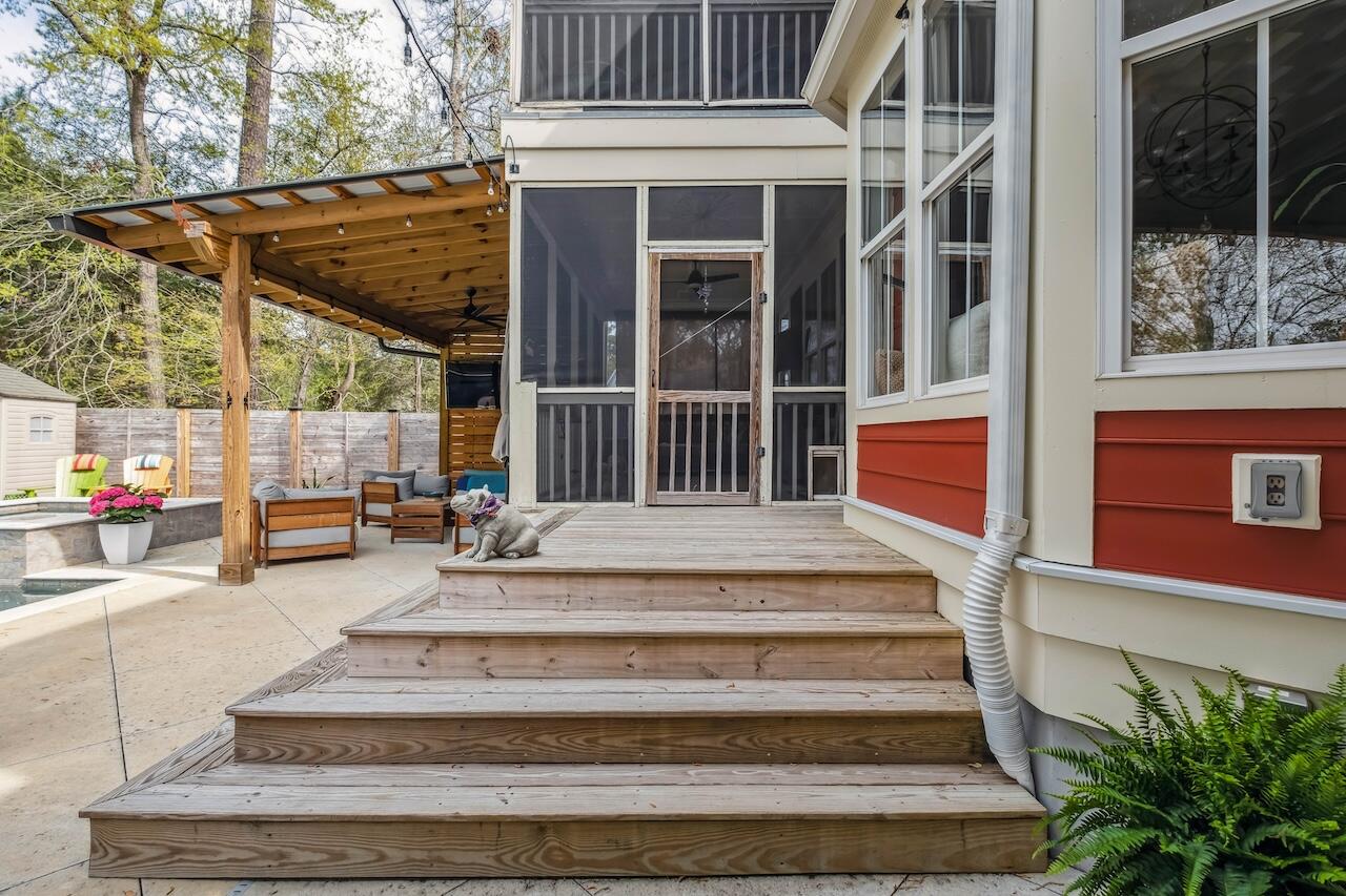 1149 Lands End Drive