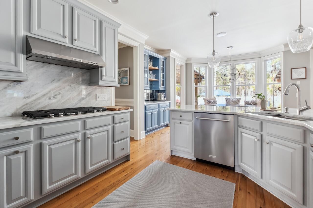 1149 Lands End Drive