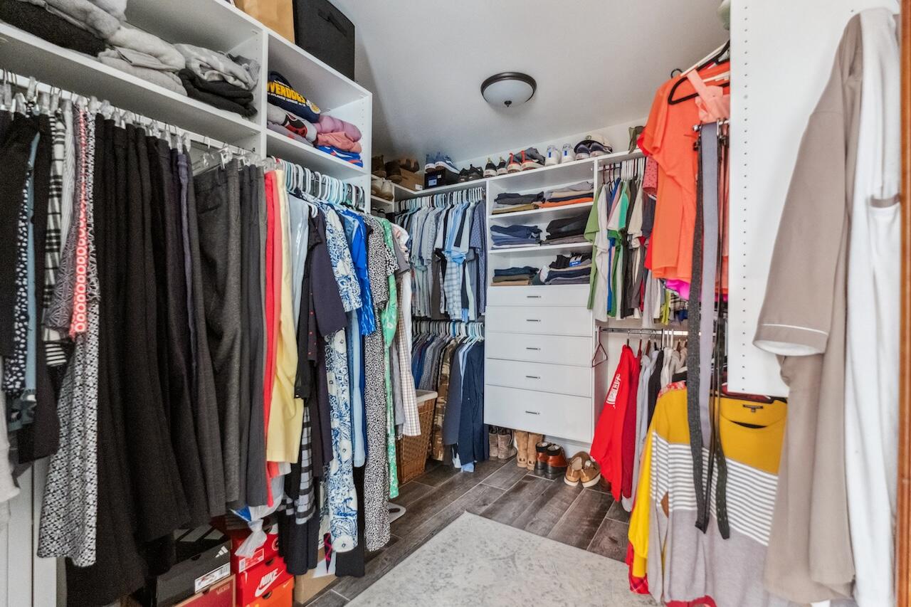 1149 Lands End Drive