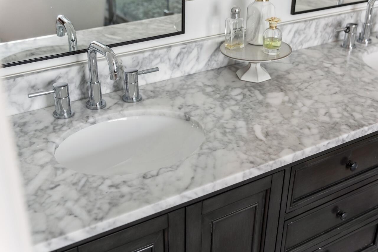 1149 Lands End Drive