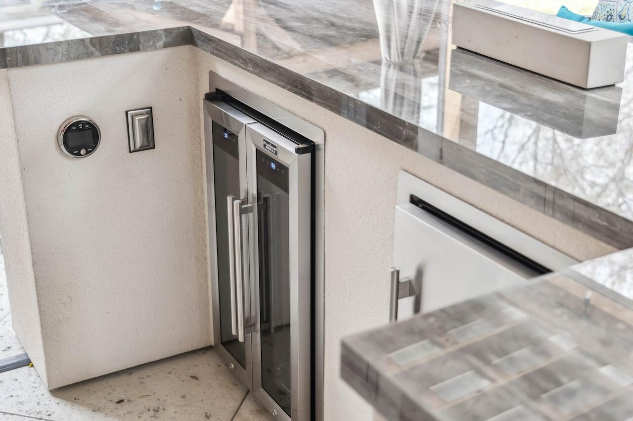 1149 Lands End Drive