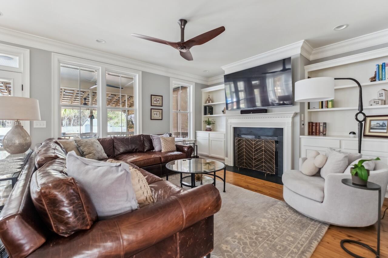 1149 Lands End Drive