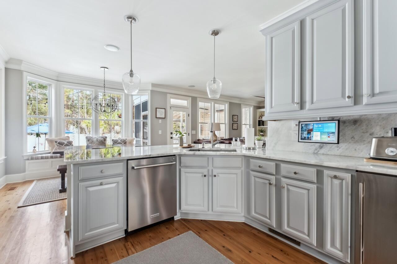 1149 Lands End Drive