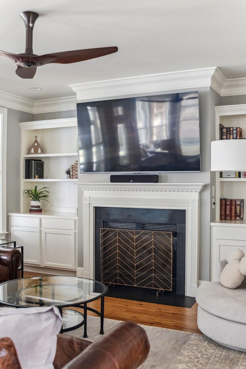 1149 Lands End Drive