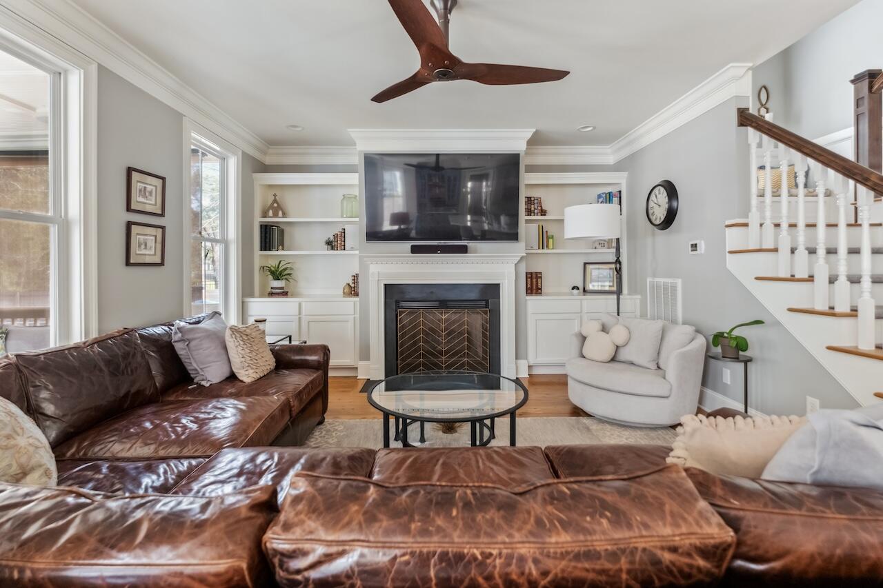 1149 Lands End Drive