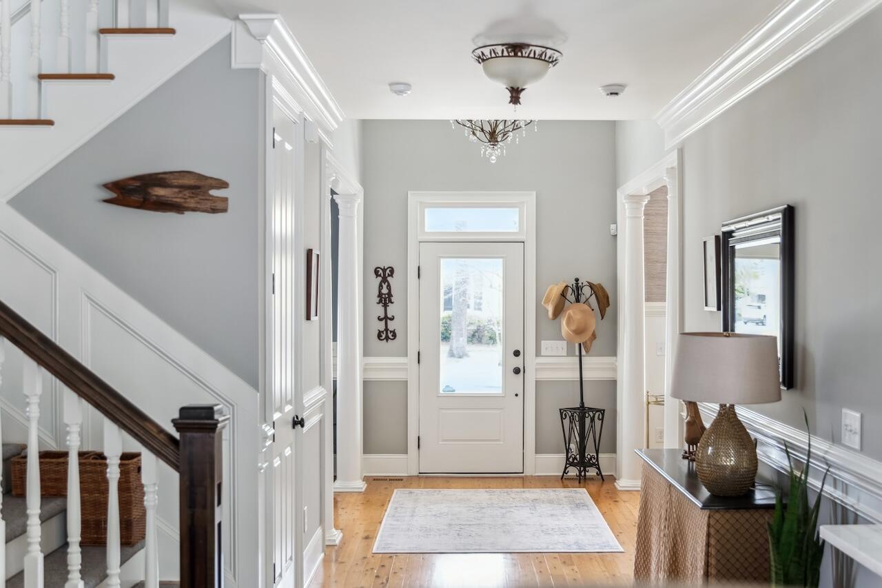 1149 Lands End Drive