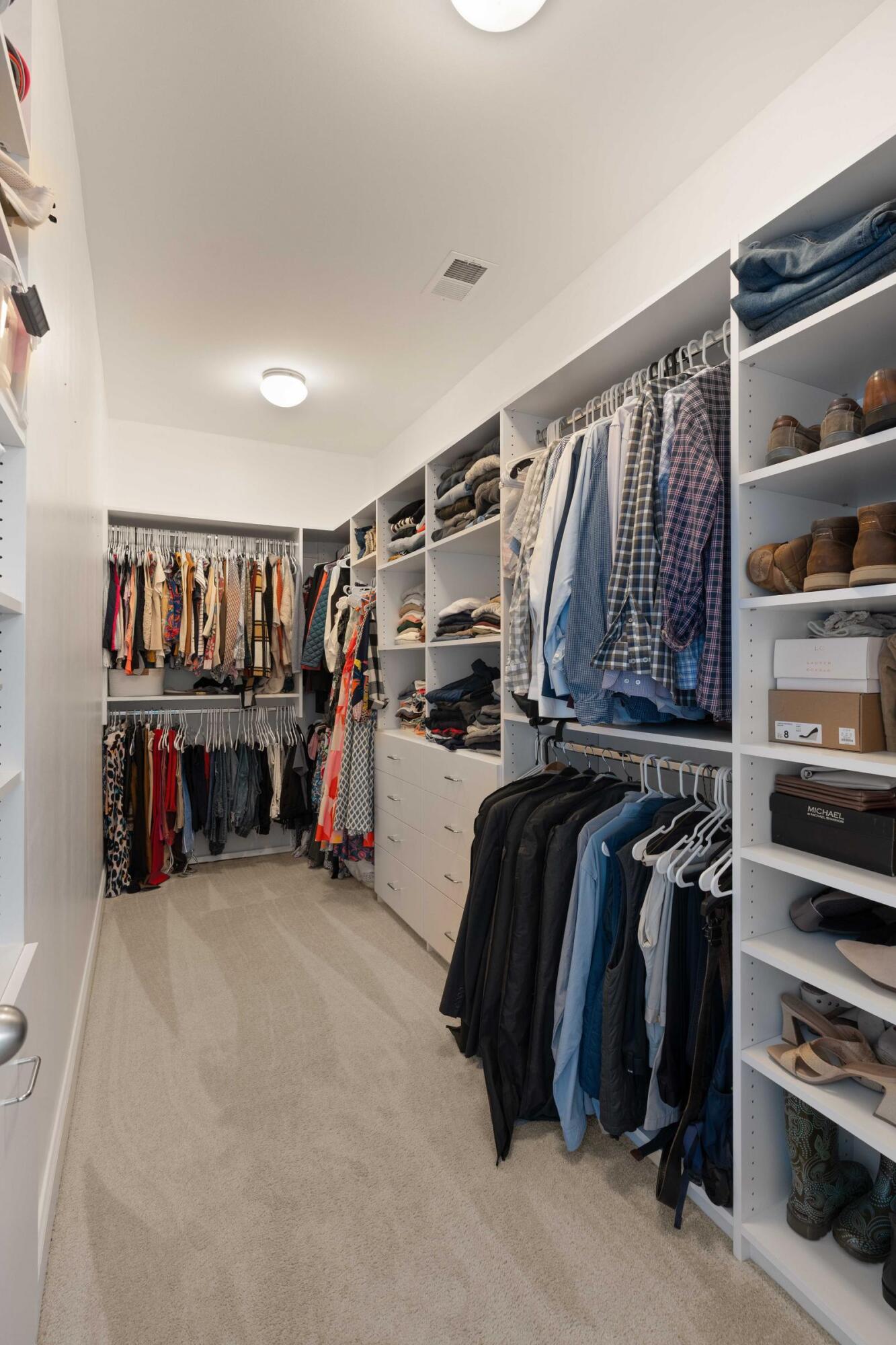 3369 Stockdale Street