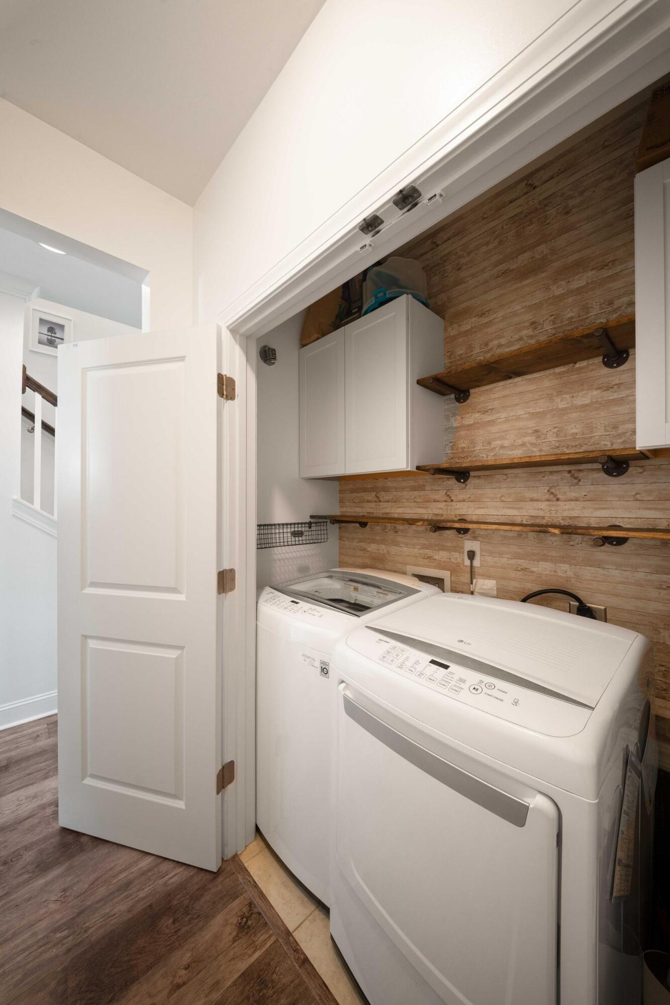 3369 Stockdale Street