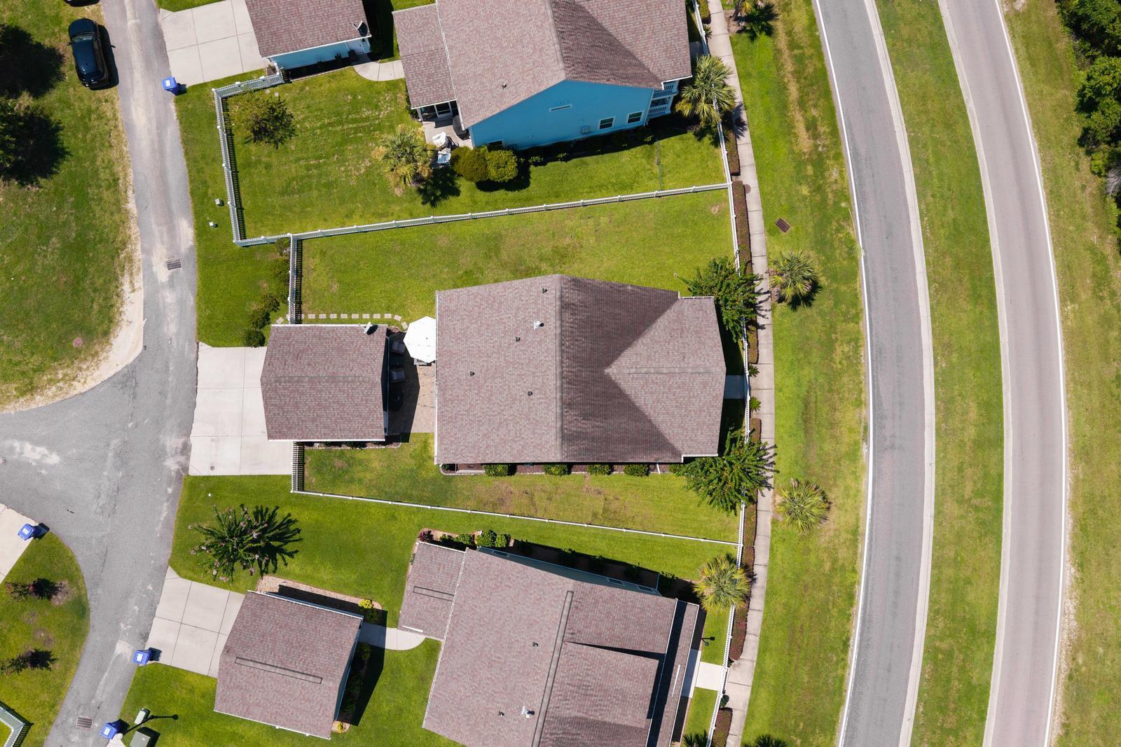 3369 Stockdale Street