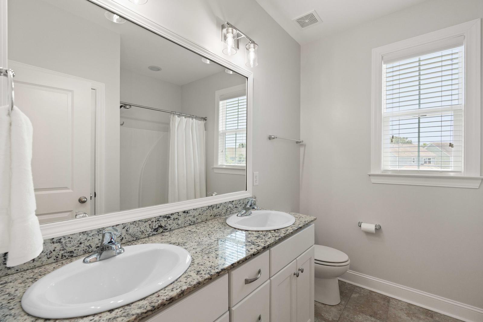 3369 Stockdale Street