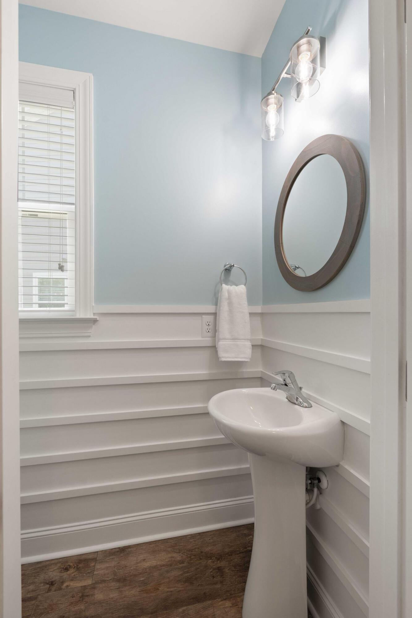 3369 Stockdale Street