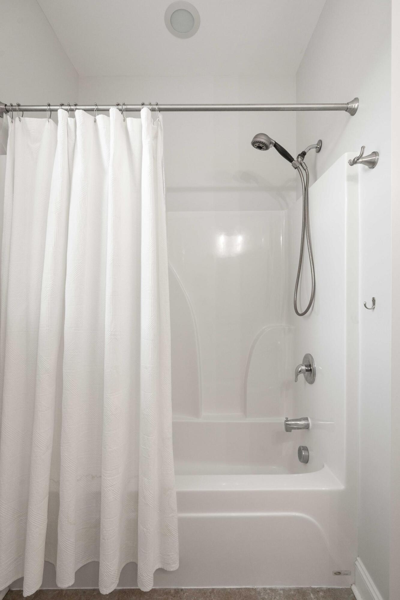 3369 Stockdale Street