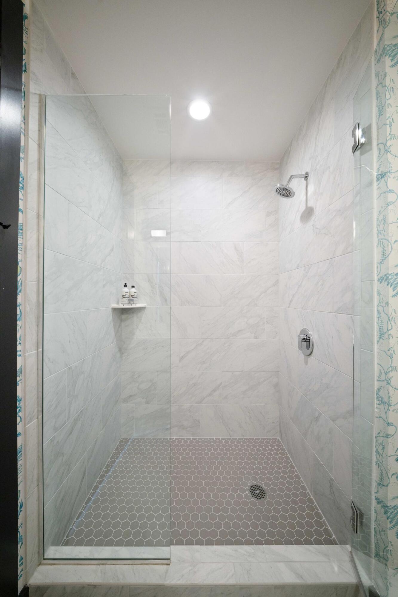 5 Gadsdenboro Street # 319