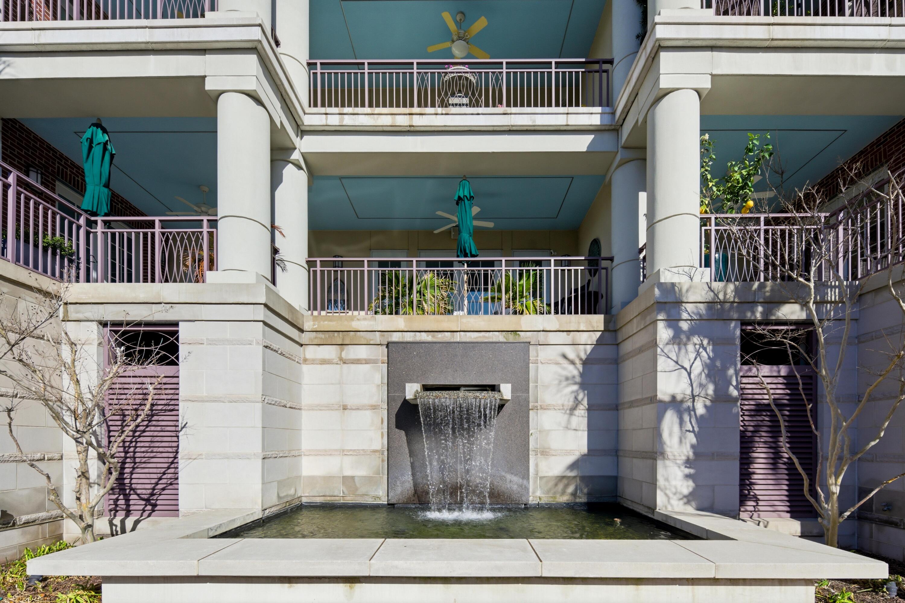 2 Laurens Street 3 E