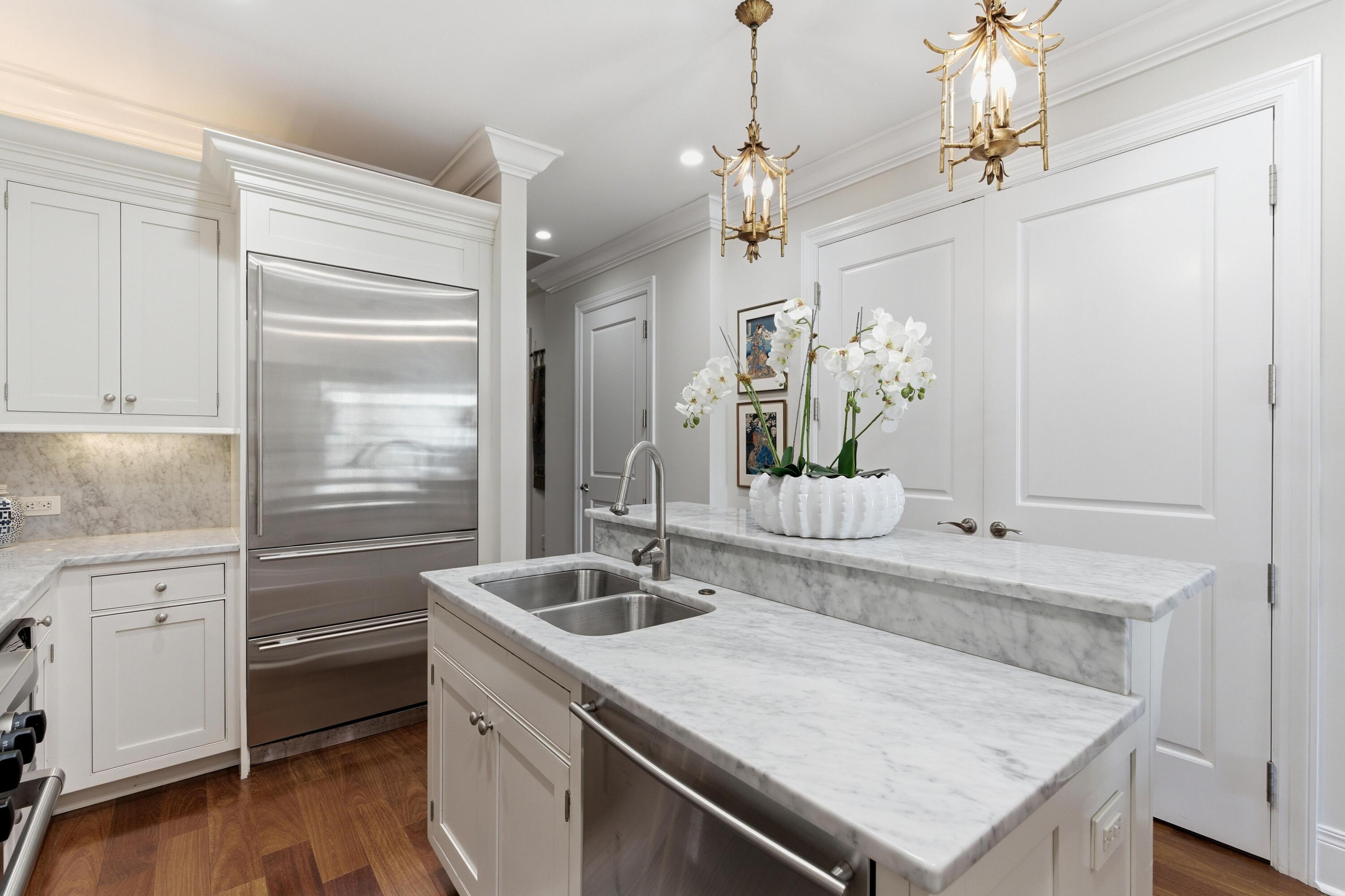 2 Laurens Street 3 E