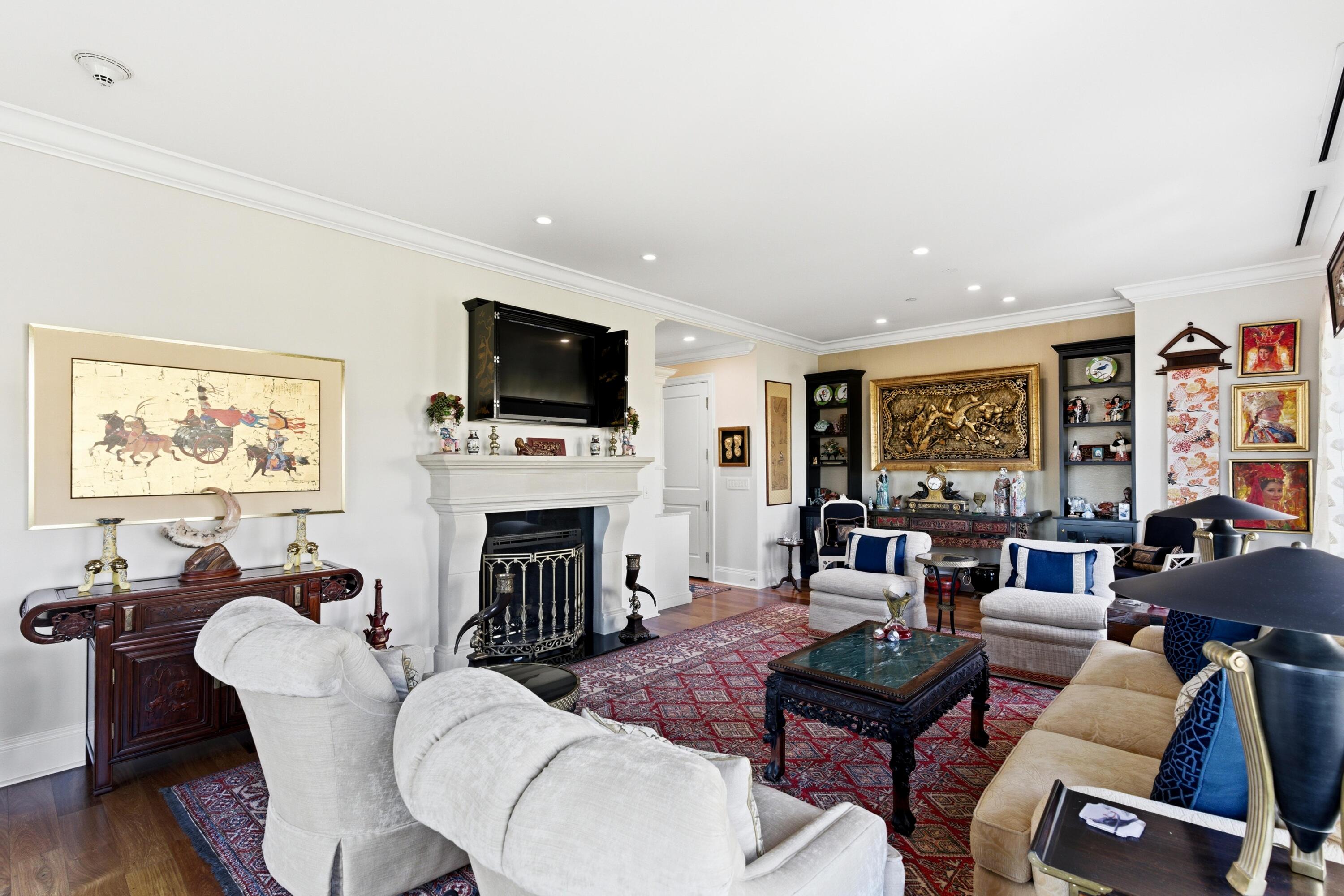 2 Laurens Street 3 E