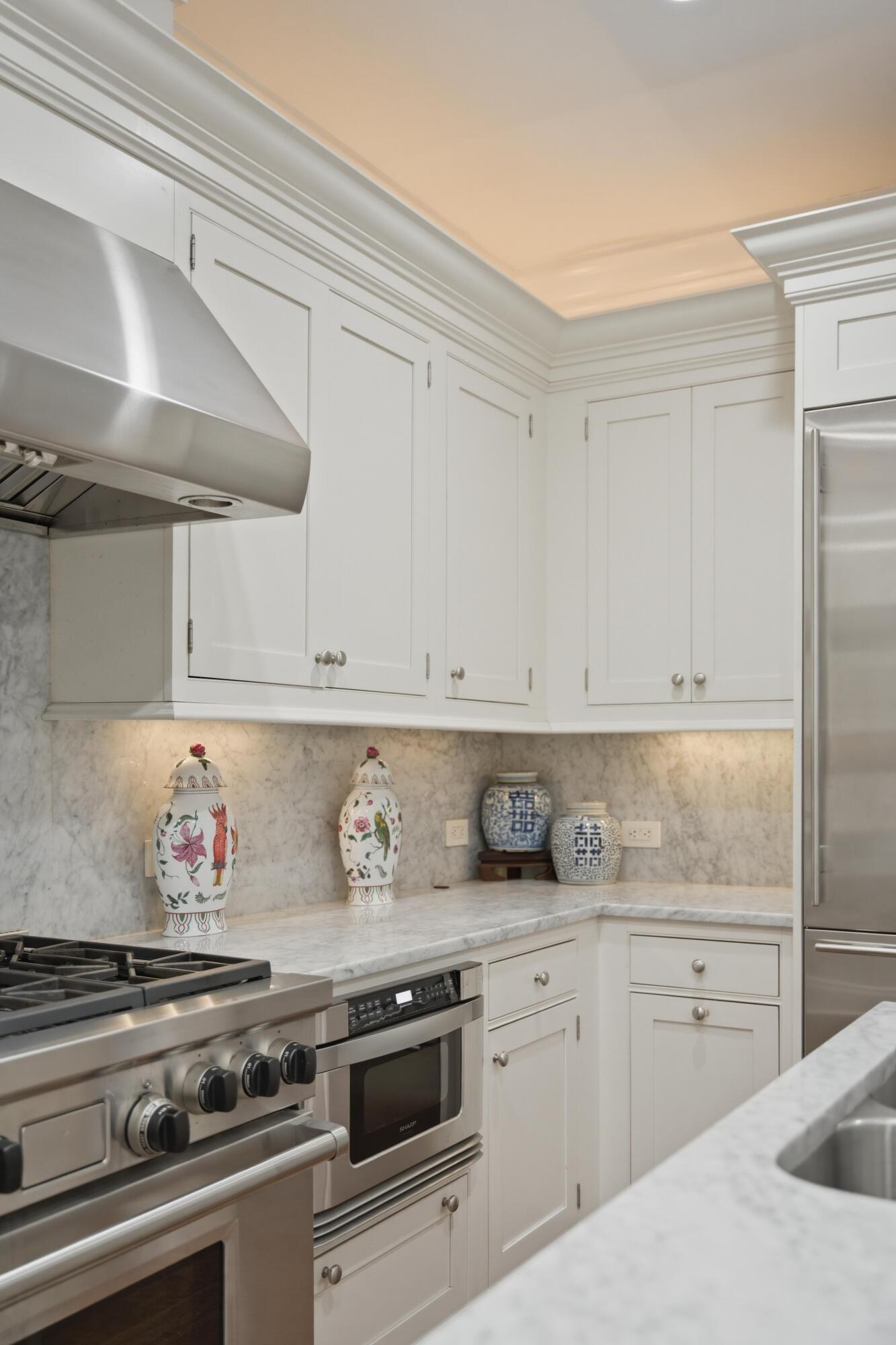 2 Laurens Street 3 E