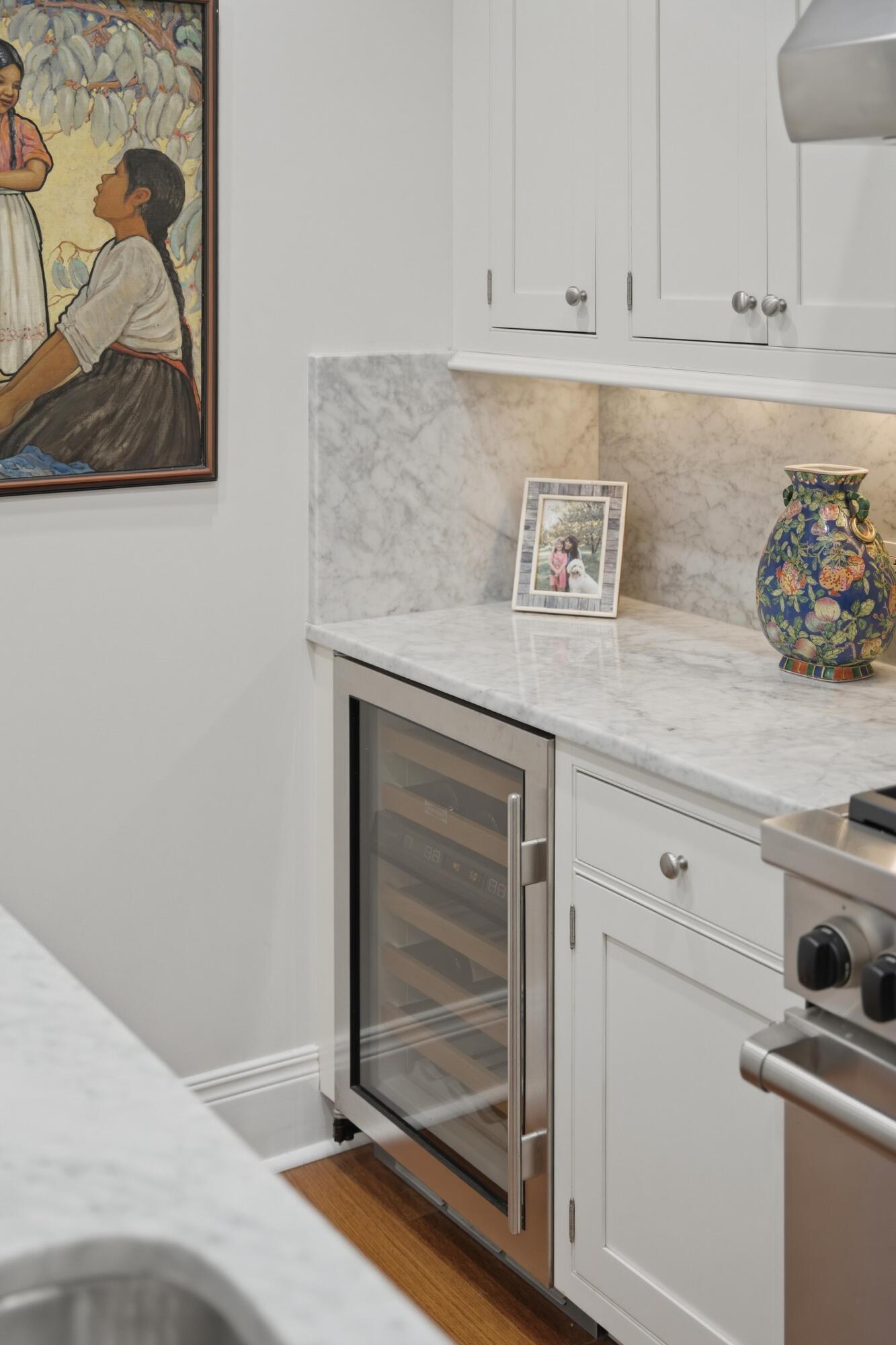 2 Laurens Street 3 E