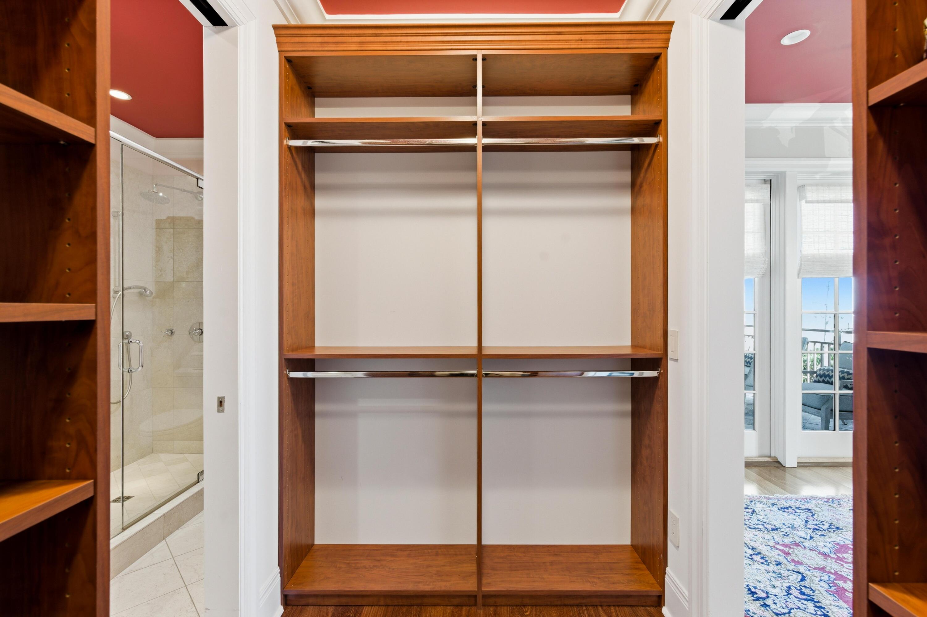 2 Laurens Street 3 E