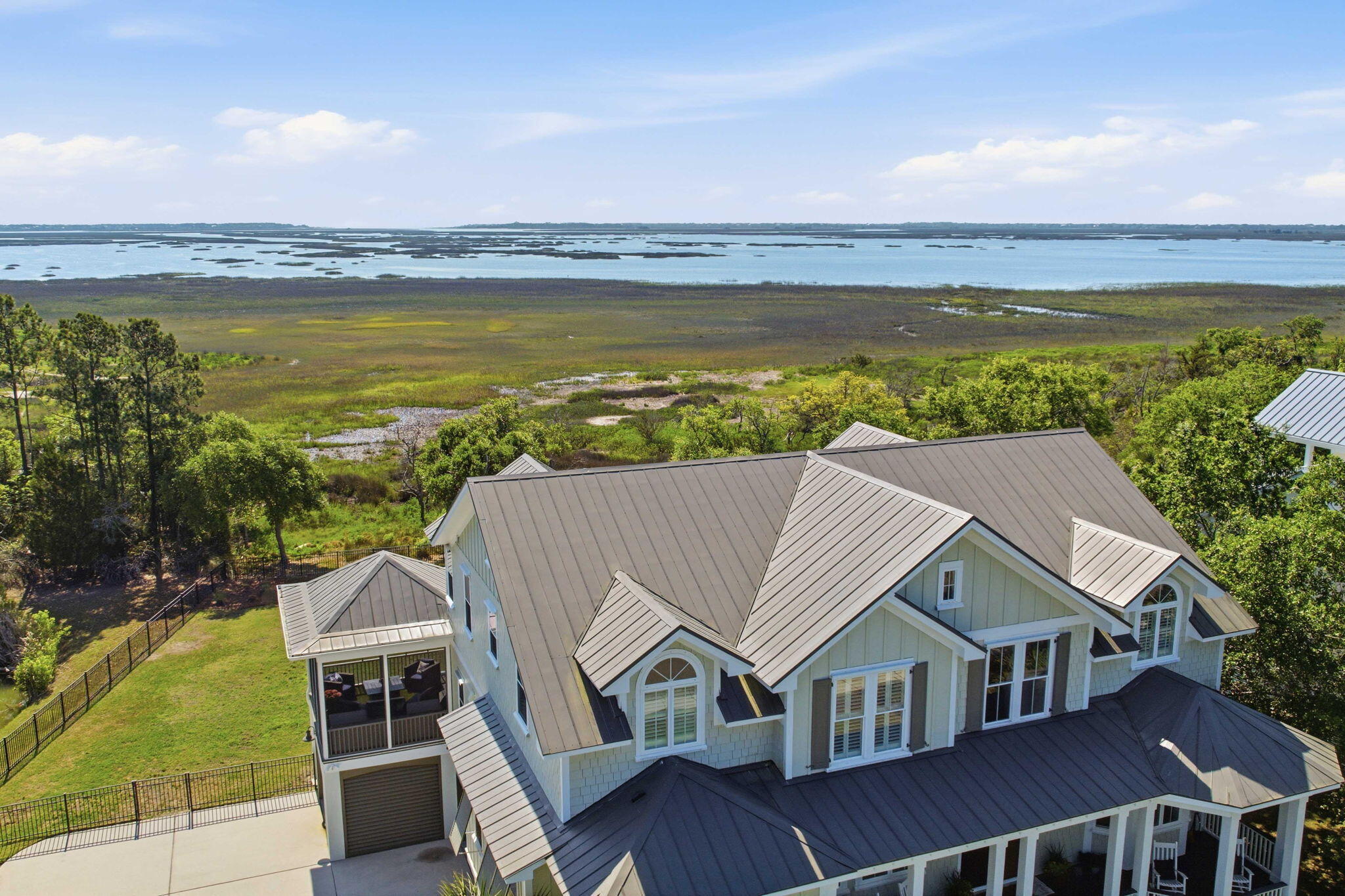 3020 Intracoastal View Drive