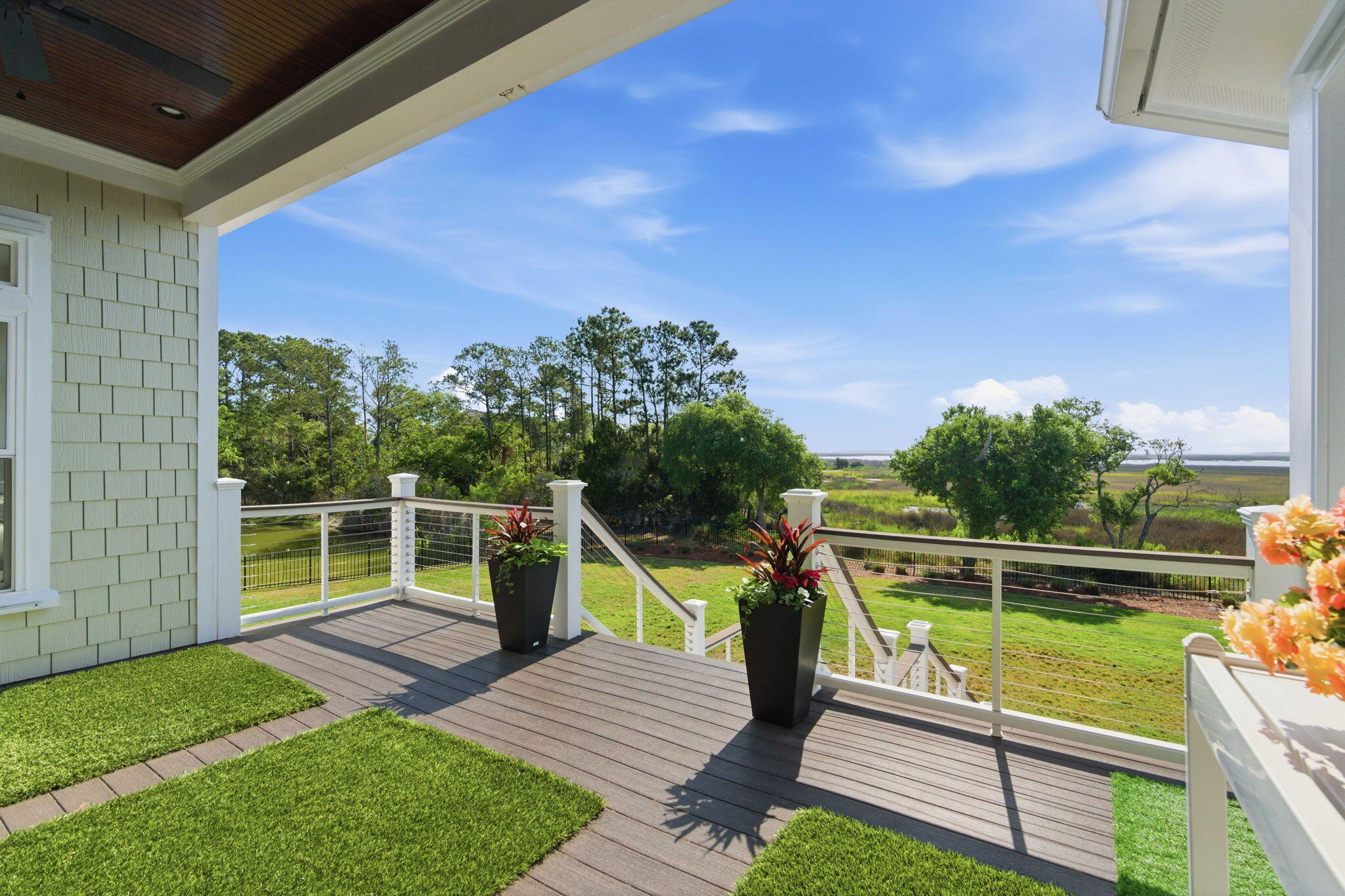 3020 Intracoastal View Drive