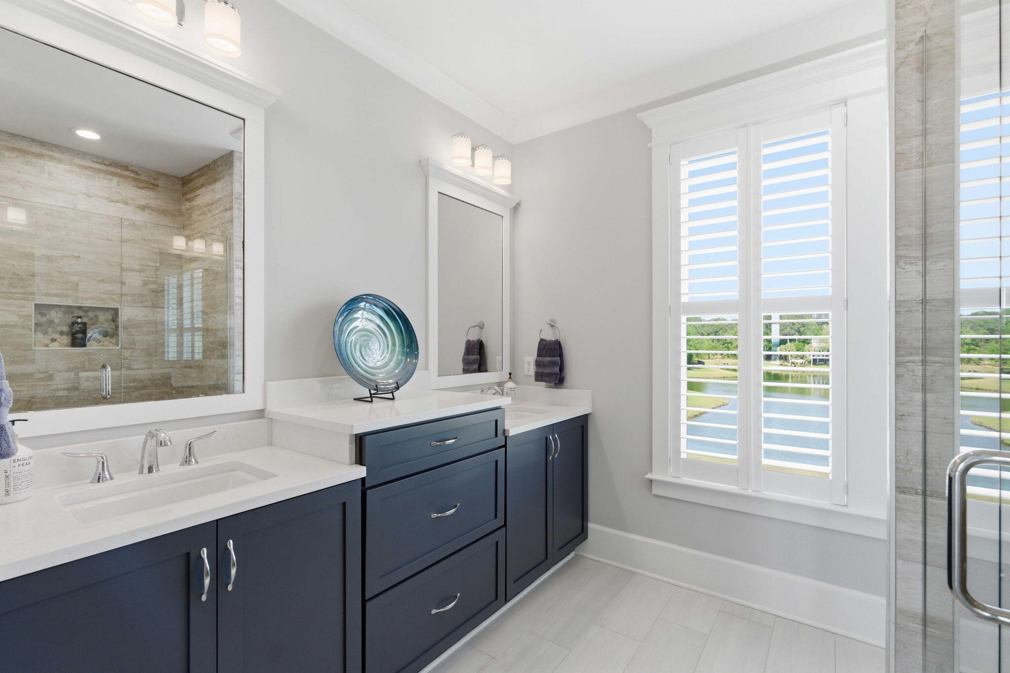 3020 Intracoastal View Drive