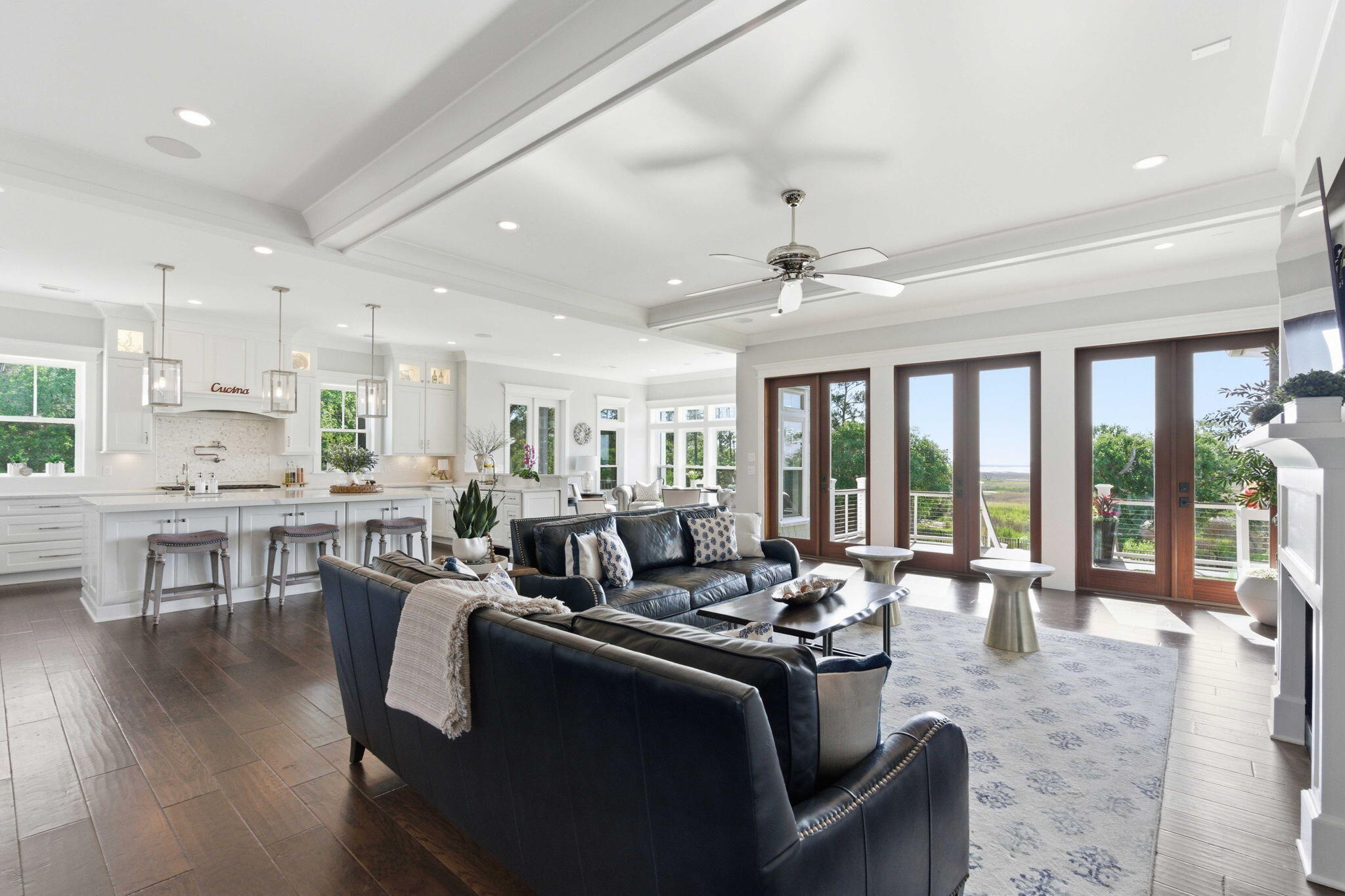 3020 Intracoastal View Drive
