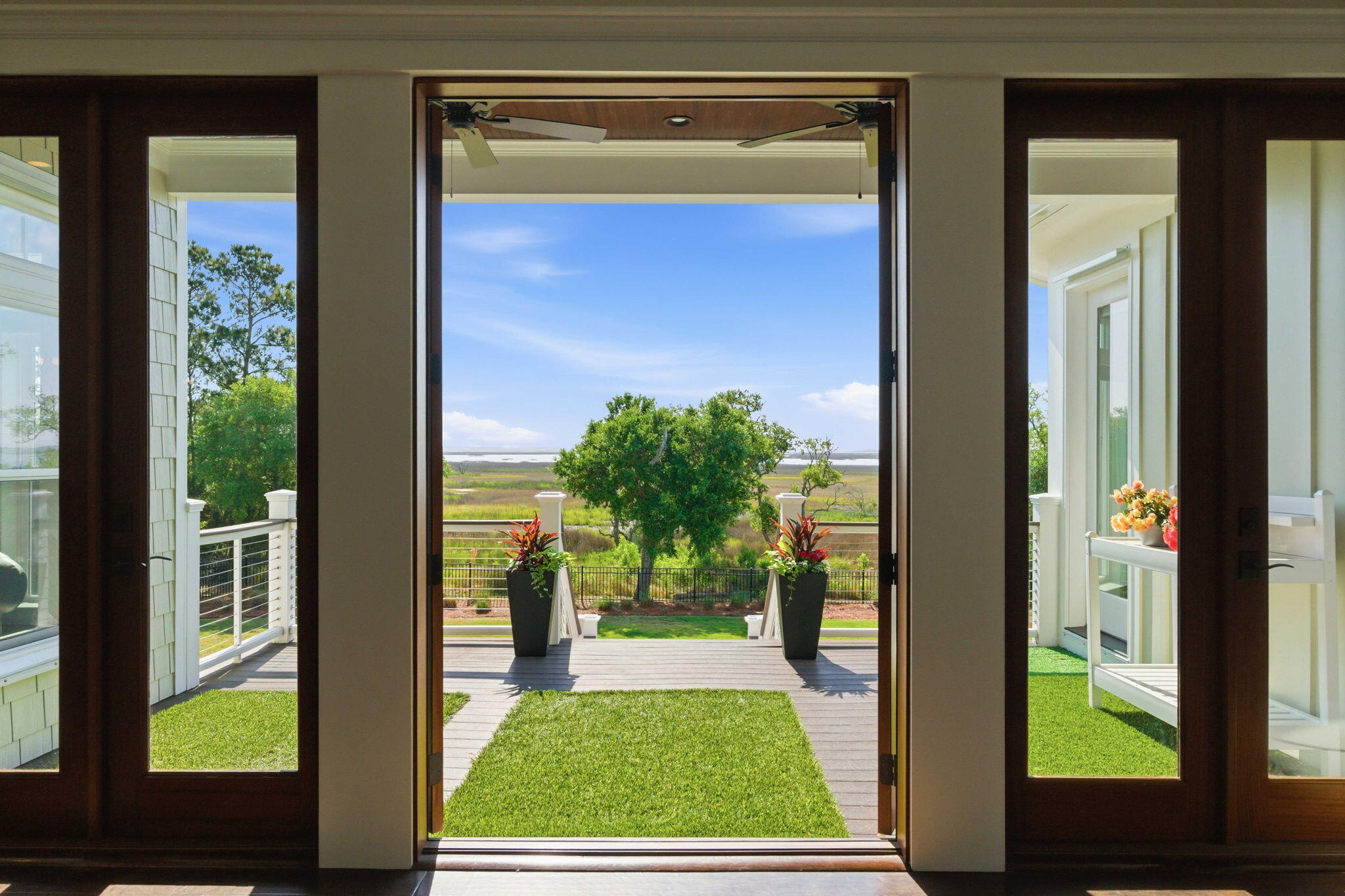 3020 Intracoastal View Drive