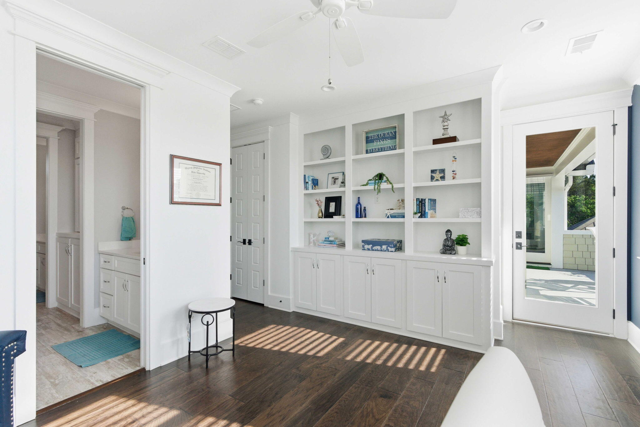 3020 Intracoastal View Drive