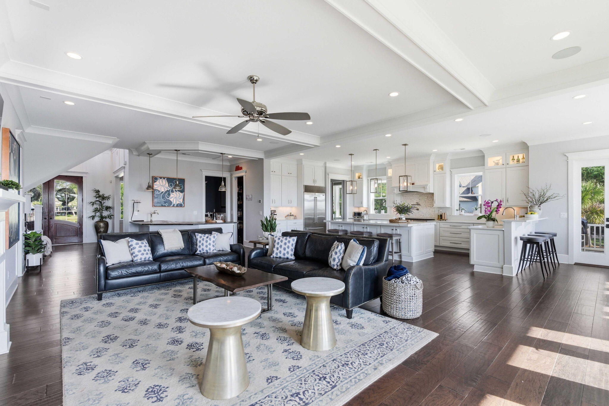 3020 Intracoastal View Drive