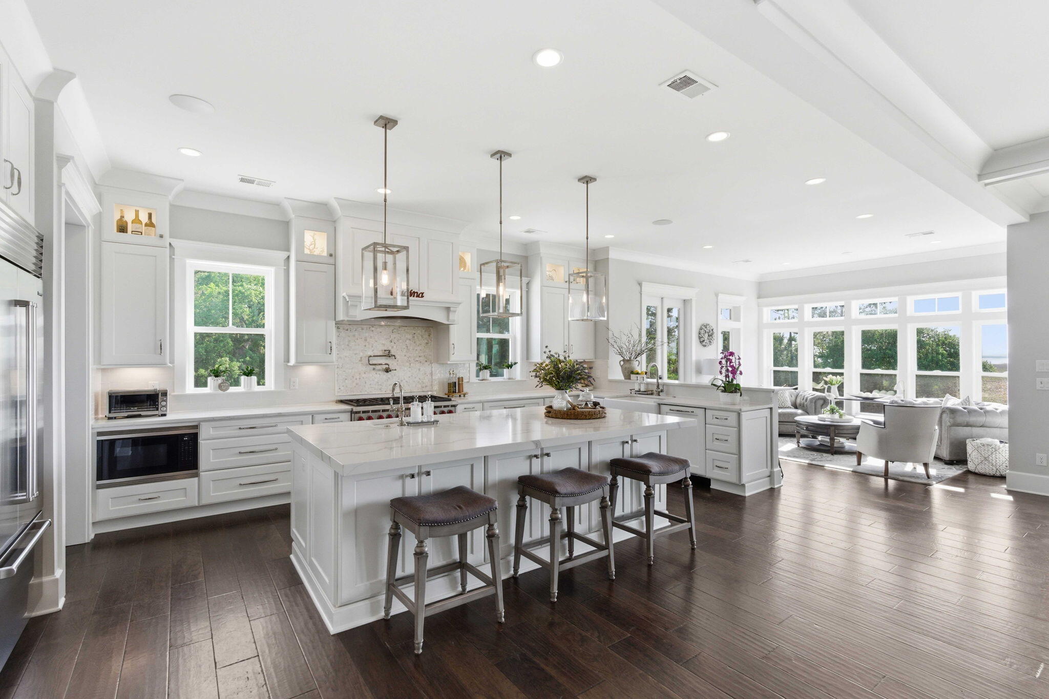 3020 Intracoastal View Drive