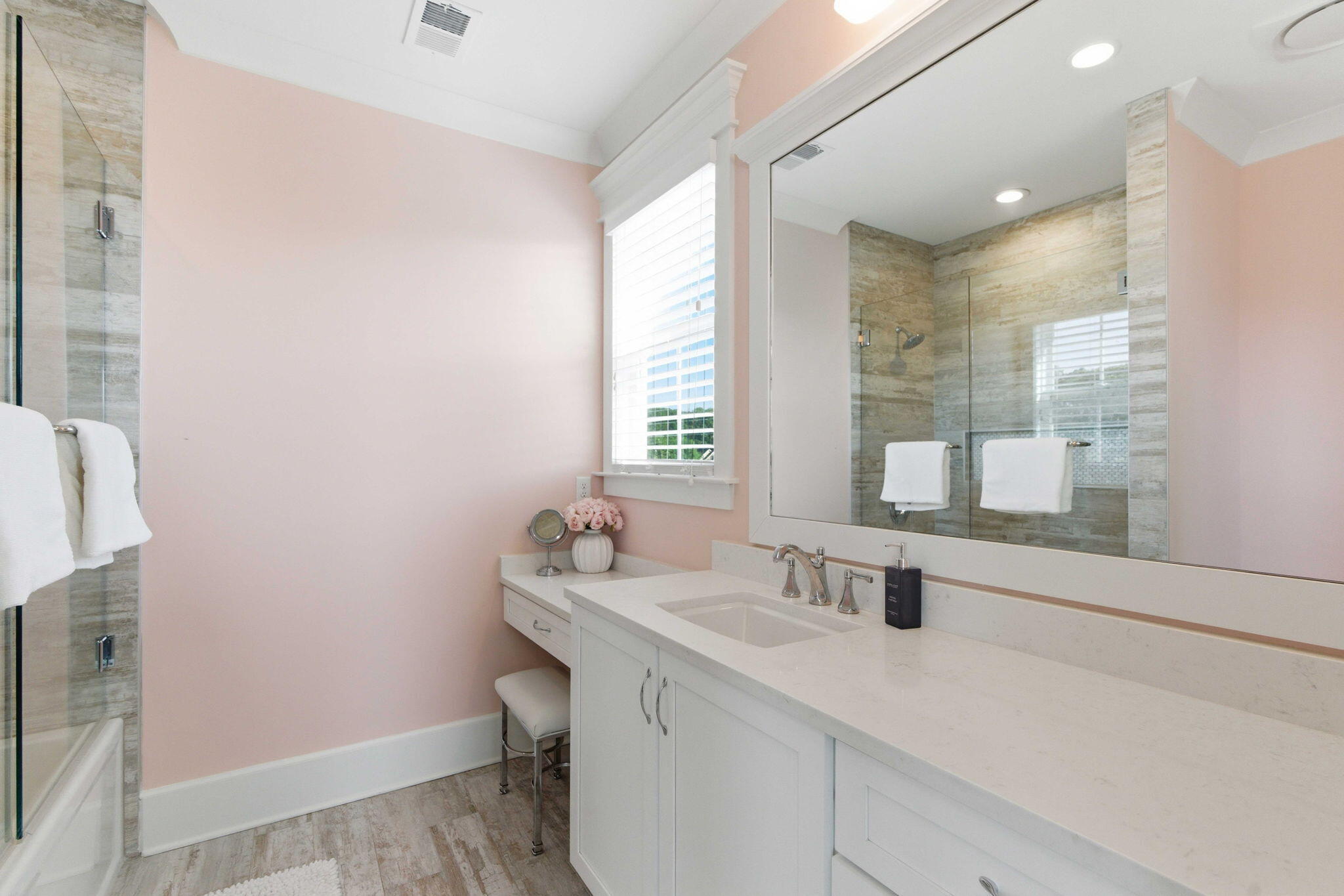 3020 Intracoastal View Drive