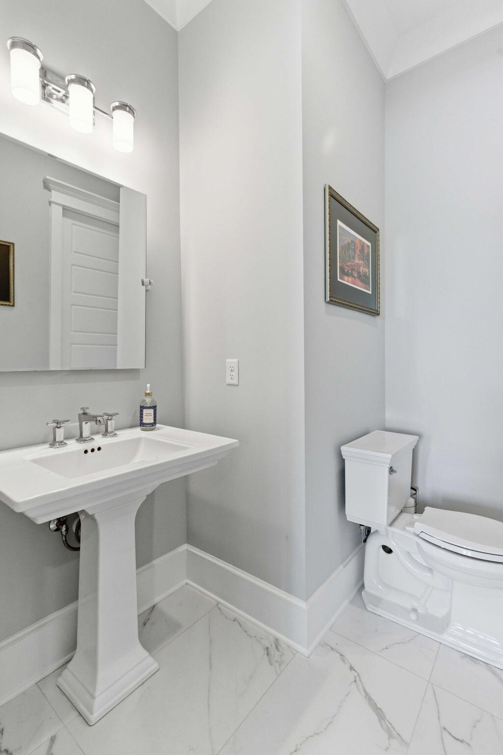 3020 Intracoastal View Drive